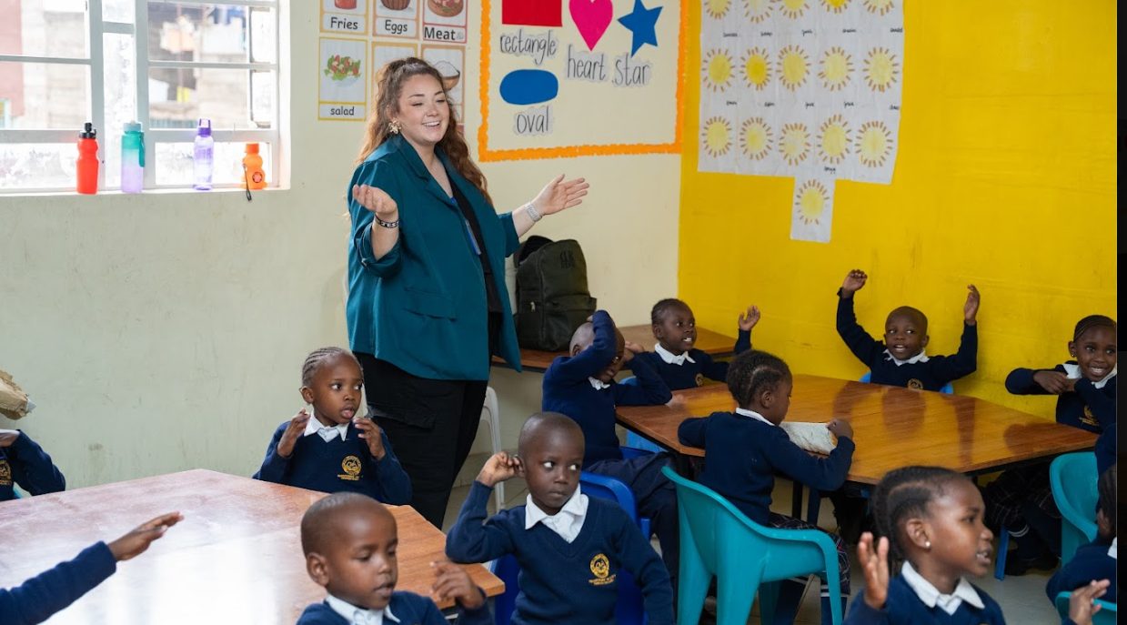 Bawa classroom — children learning together